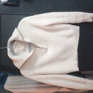 Jessica Simpson Sweater